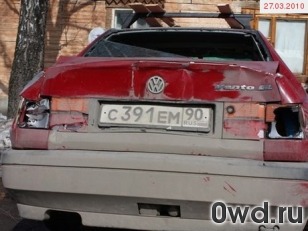 Битый автомобиль Volkswagen Vento